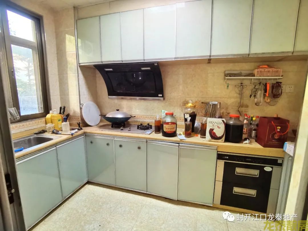 香槟一号 送130方大平台 空中大花园