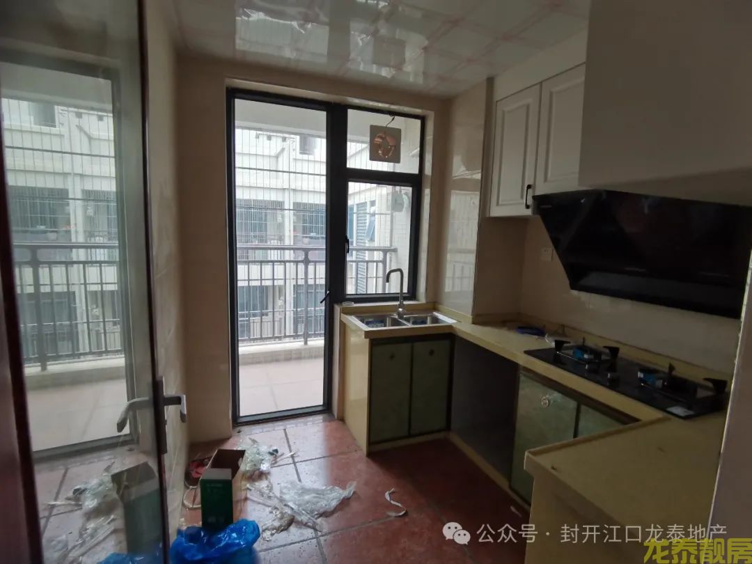 东丽新城  精装3房 全新未入住