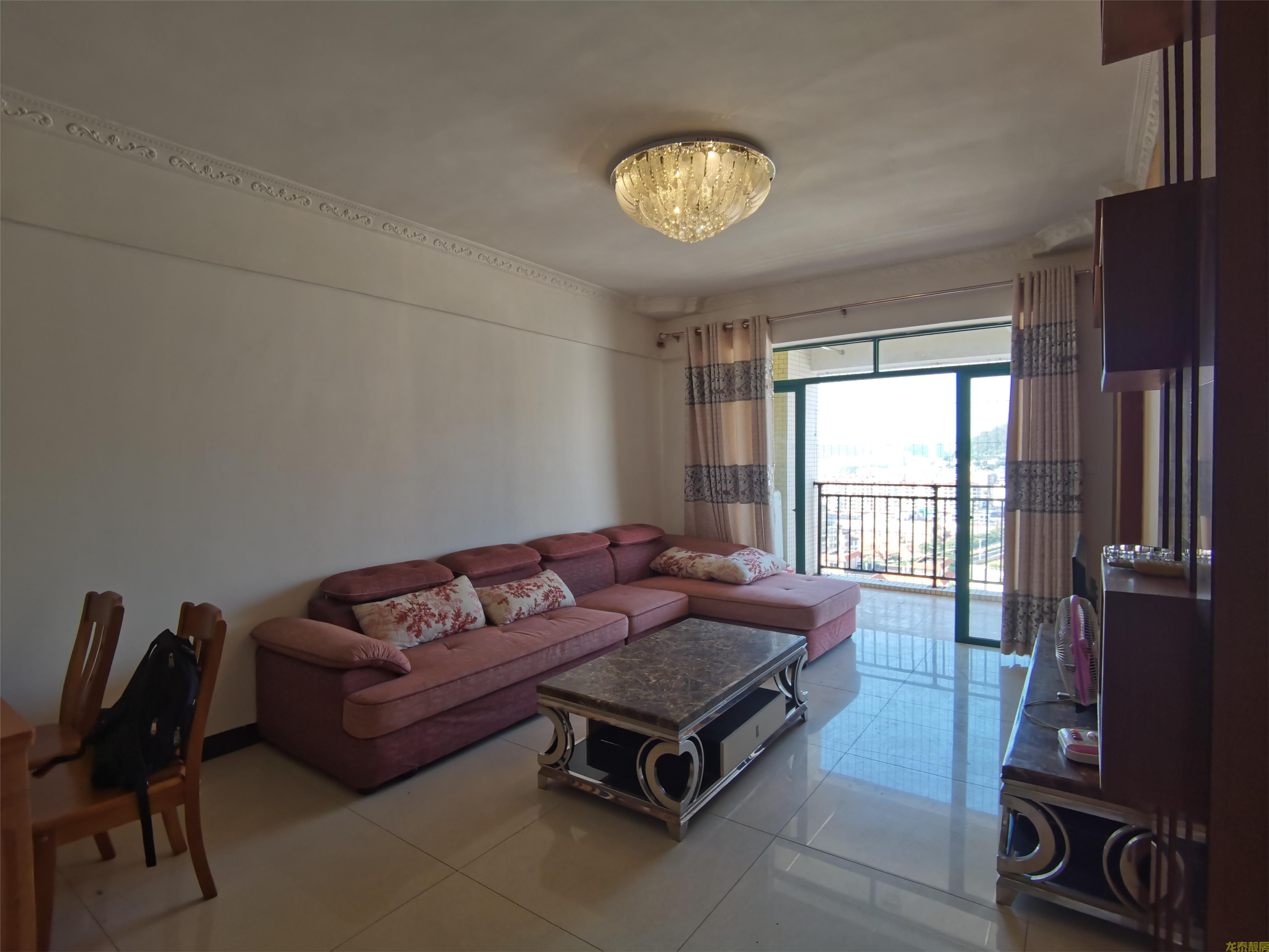 龙泉居电梯靓楼层精装3房