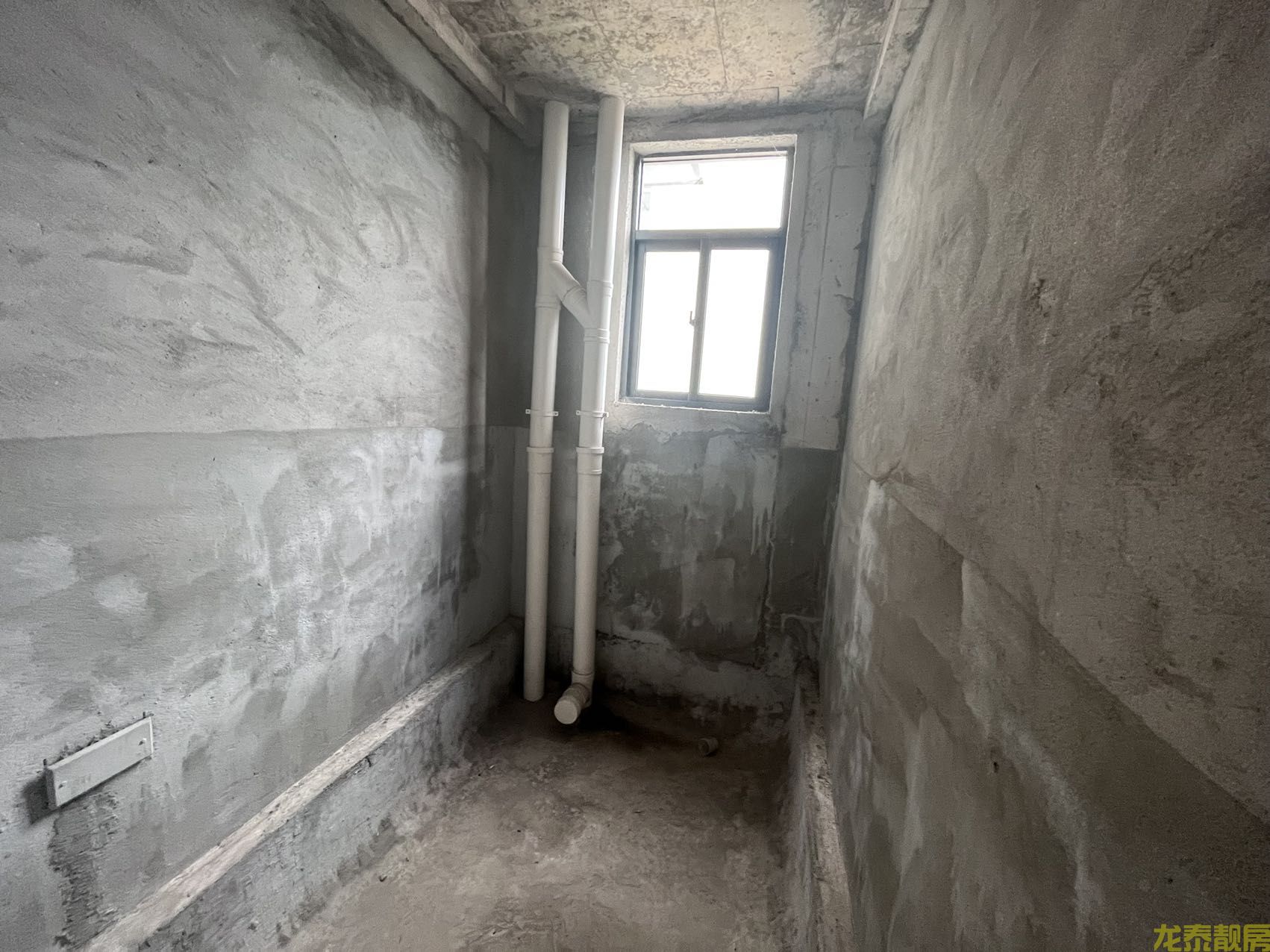 笋盘！星河国际毛坯高层三房