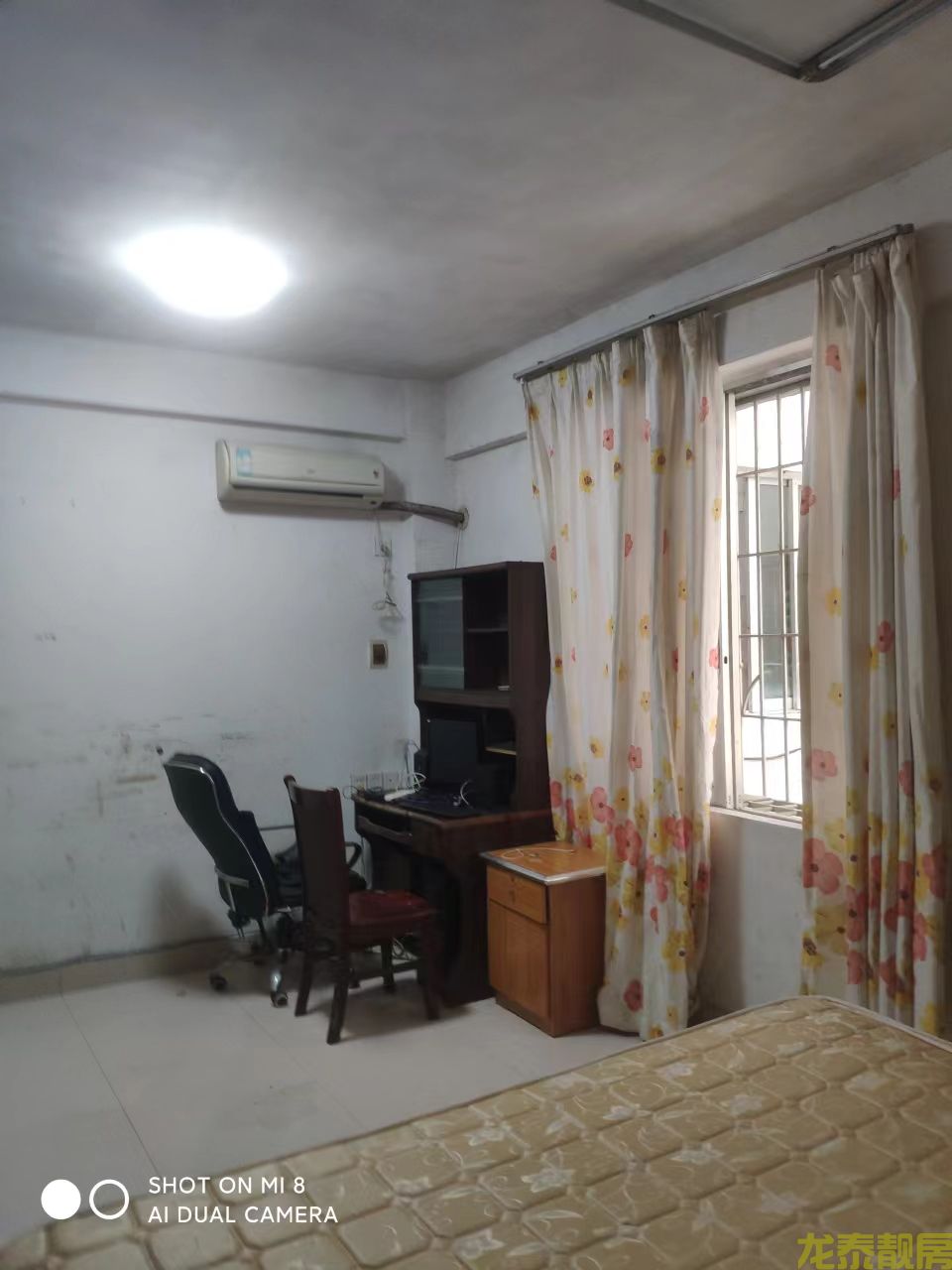 江滨公园附近步梯低楼层