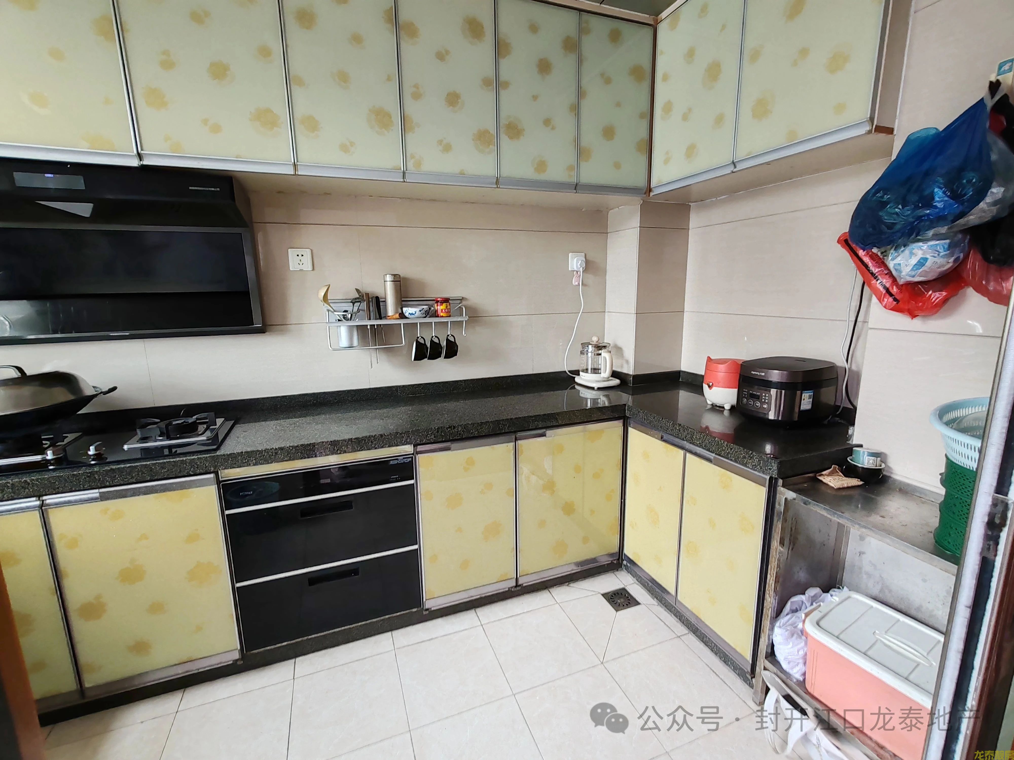 山水雅苑147方  3房可以改4房 靓楼层  保养新净