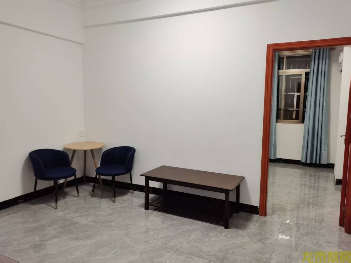 江口老城区中心市场附近电梯6楼一厅一房